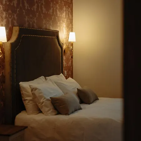 Ta' Nina Boutique * Mdina