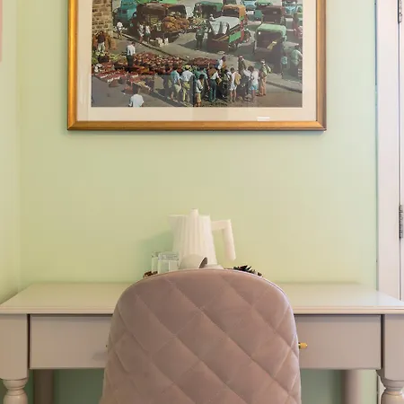 Ta' Nina Boutique * Μντίνα