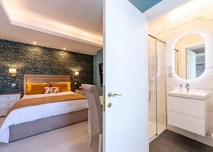 Ta' Nina Boutique B&B *