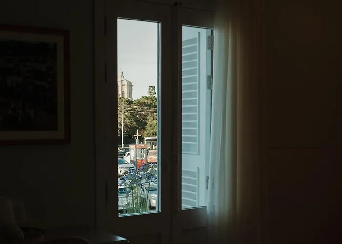 Oda ve Kahvaltı Ta' Nina Boutique