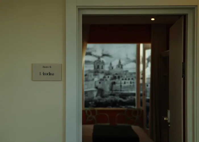 Ta' Nina Boutique Mdina